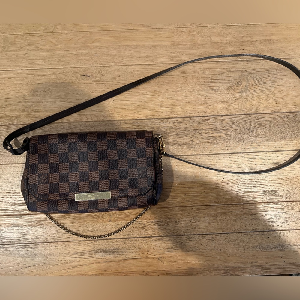 Louis Vuitton Damier Ebene Favorite PM
